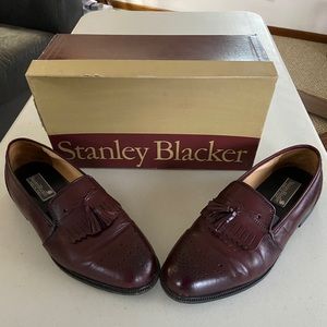 Men’s 9W Dress Shoes